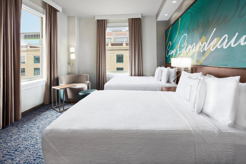 Double Queen Room interior